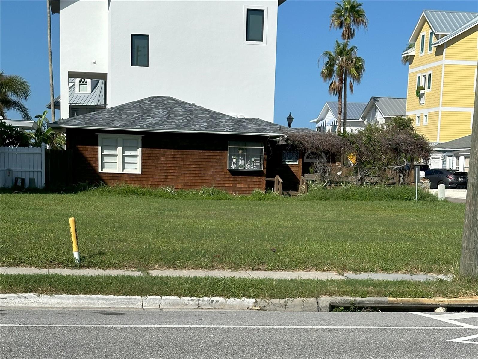 Gulf Blvd photo 1
