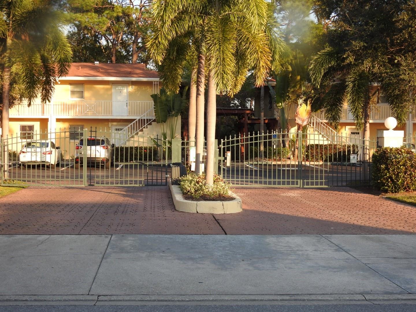 972 LA Costa Cir #8