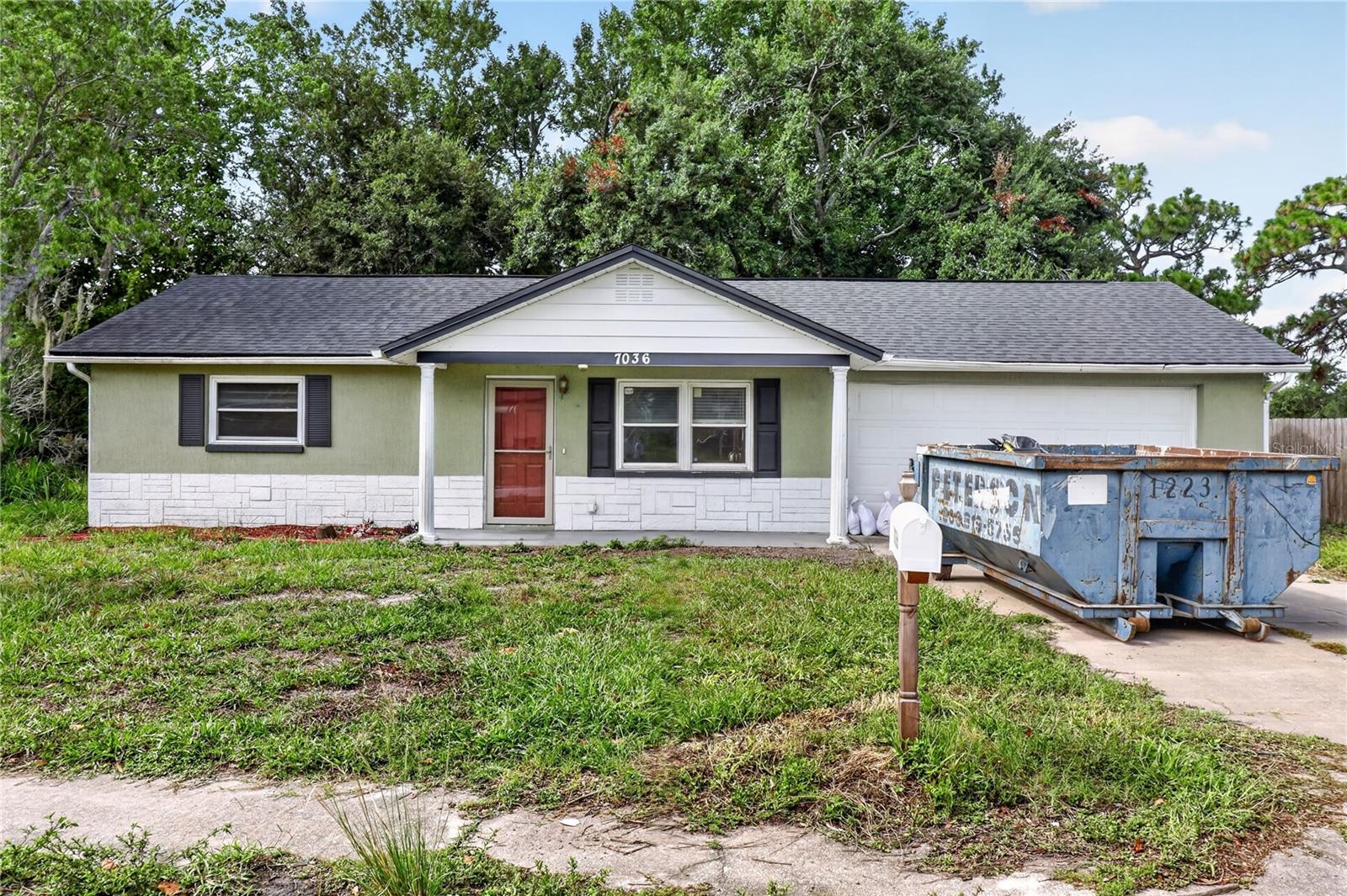 7036 Ashwood Dr