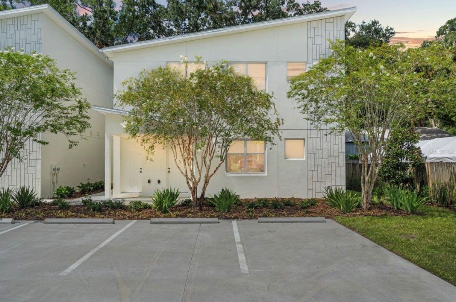 4206 N Manhattan Ave #2 photo 1