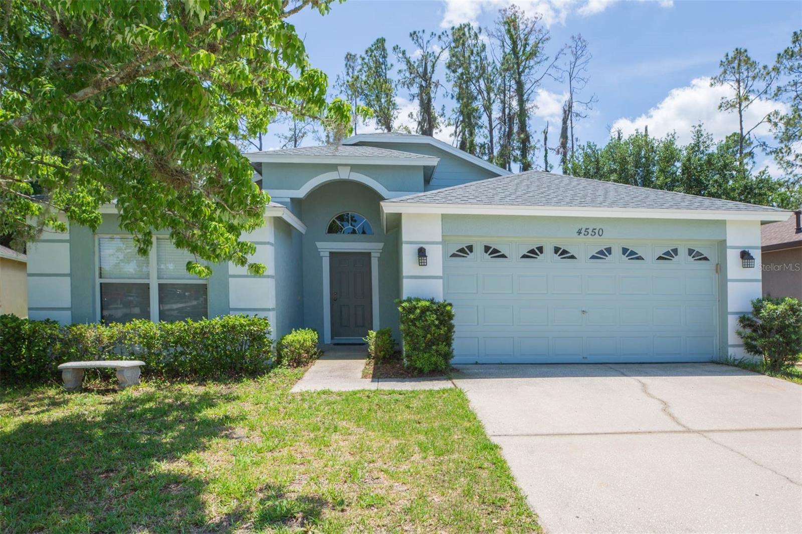 4550 Roundview CT