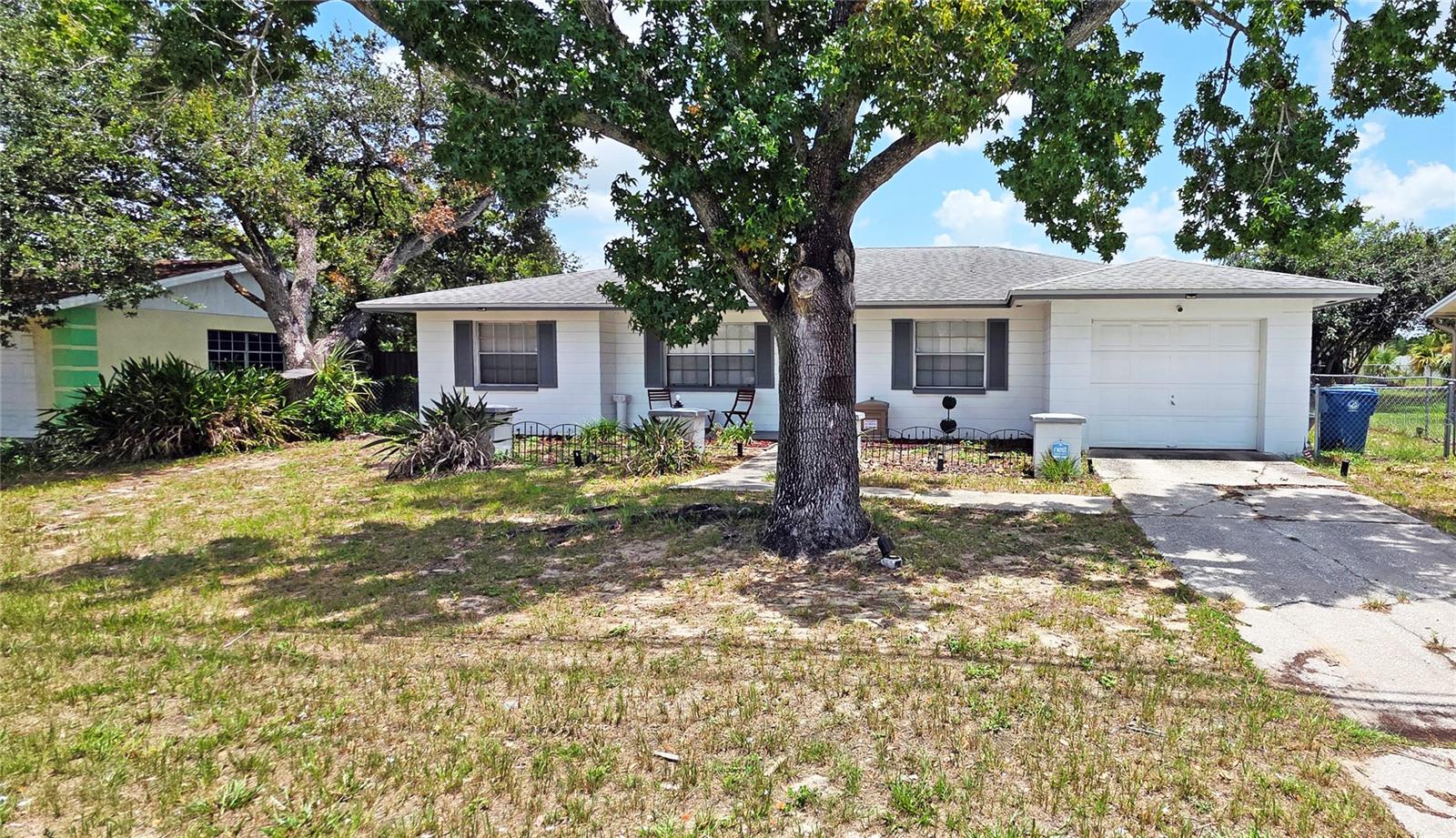 5392 Mariner Blvd