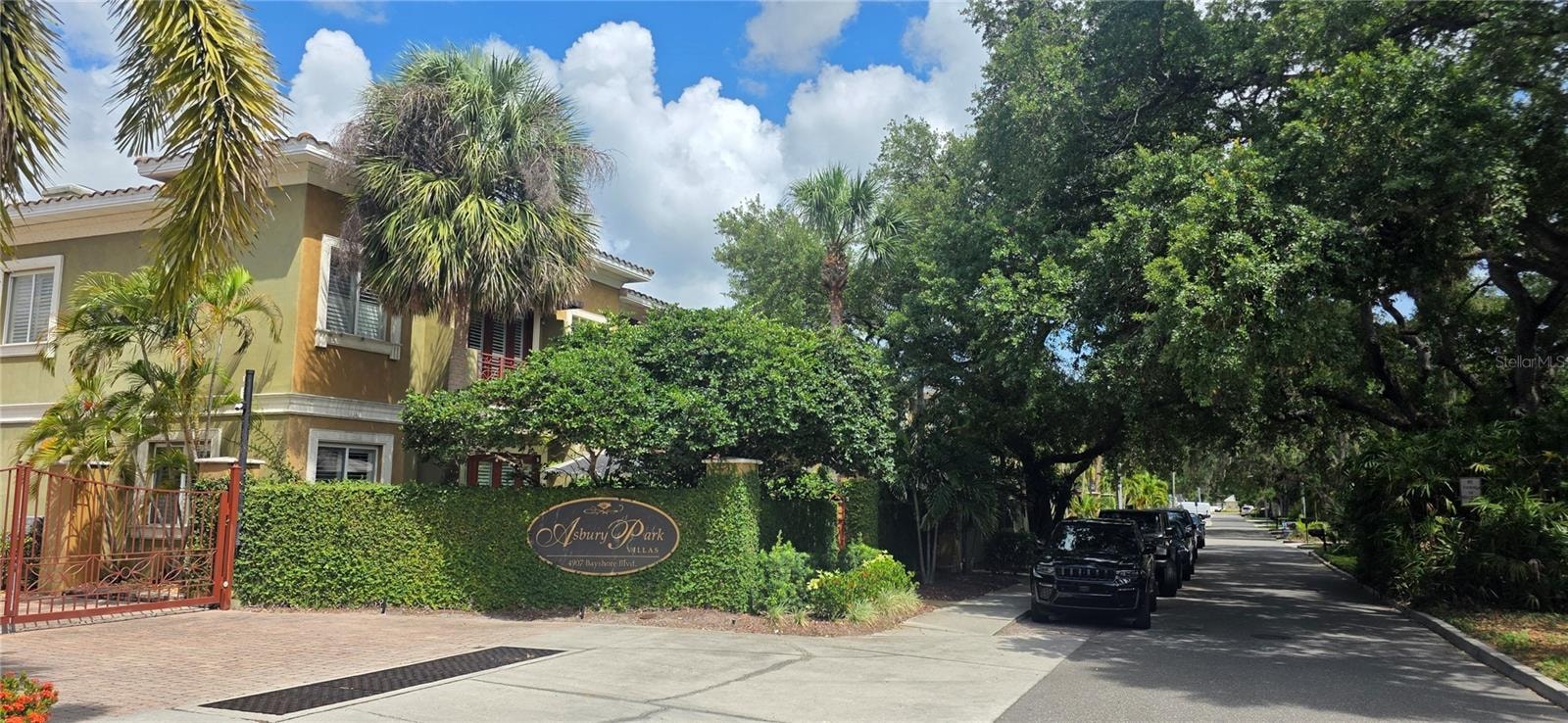4907 Bayshore Blvd #103 photo 1