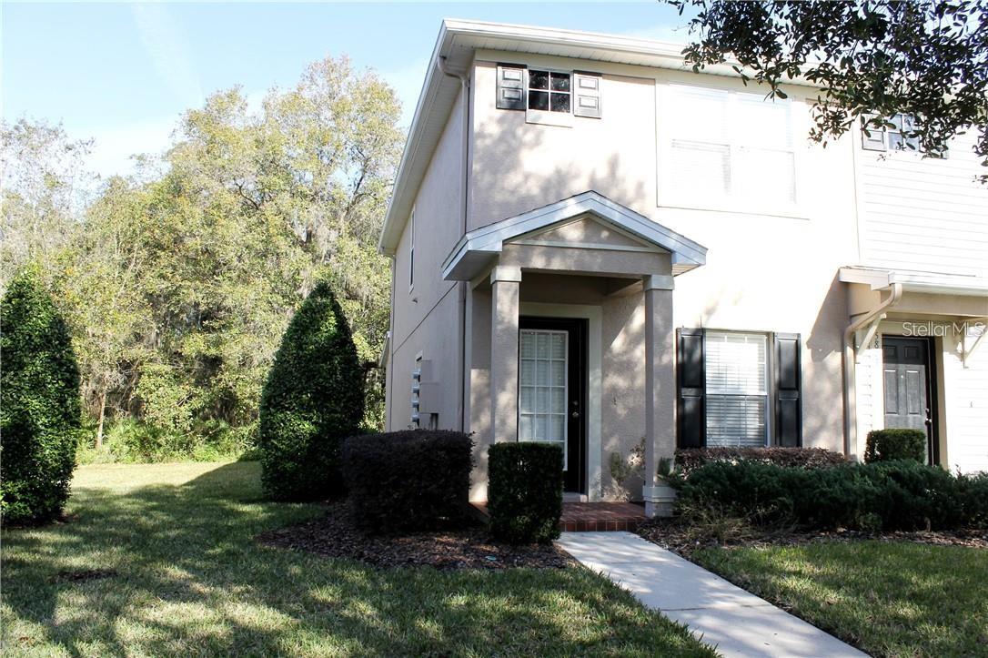 5815 Fishhawk Ridge Dr photo 1