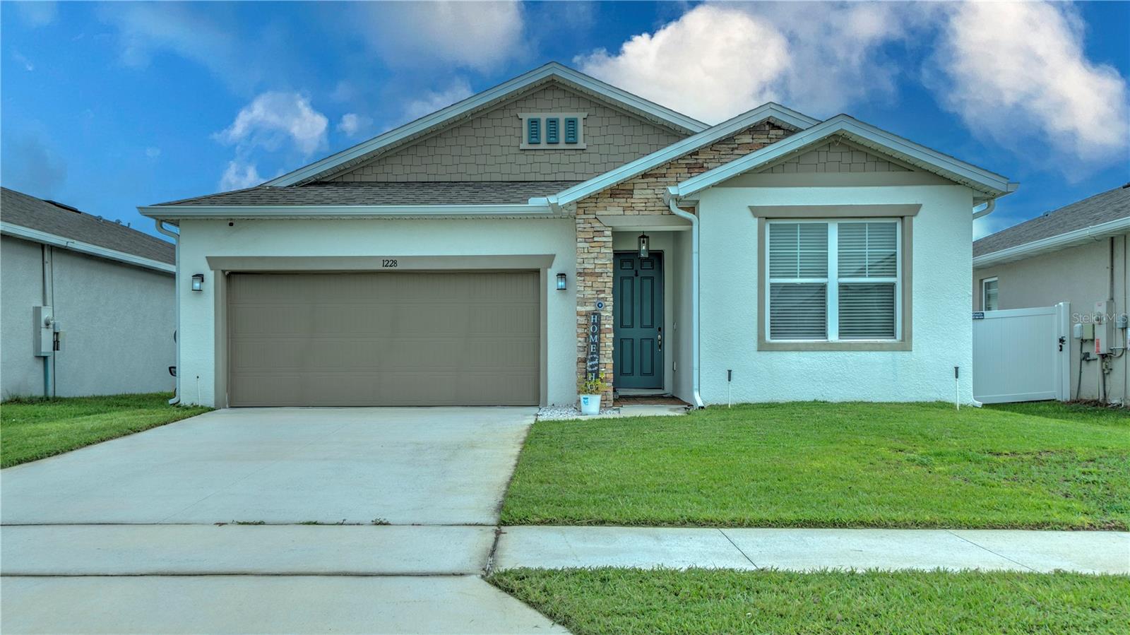 1228 Mattie Pointe Blvd photo 1