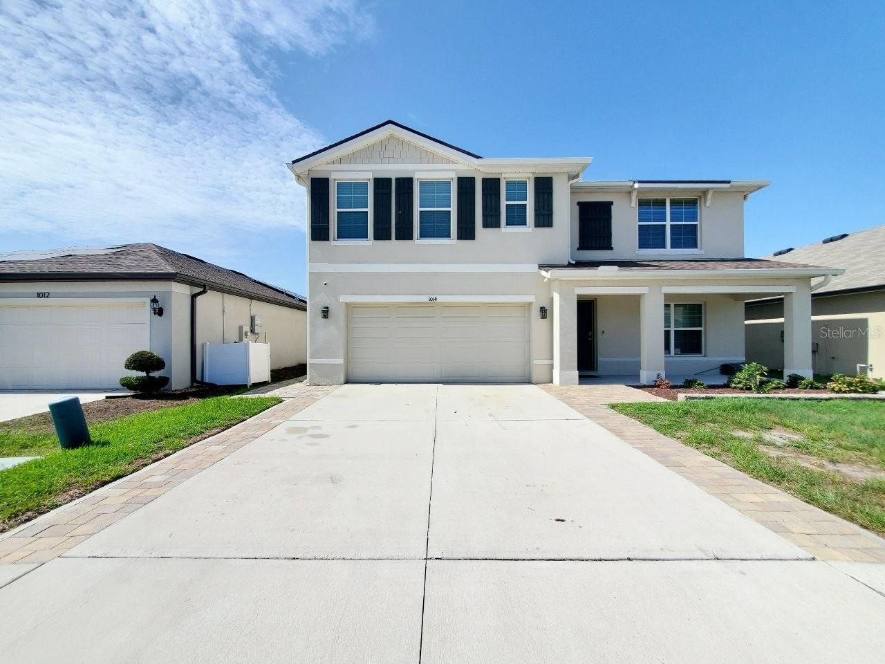 1014 Golden Shiner Ave photo 1