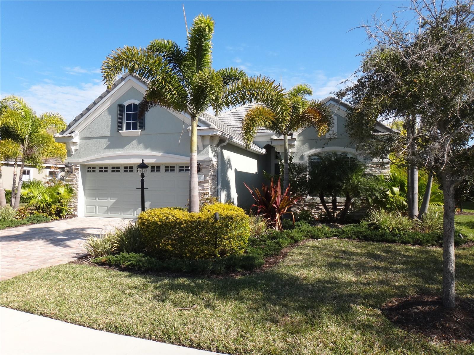 12051 Thornhill CT photo 1