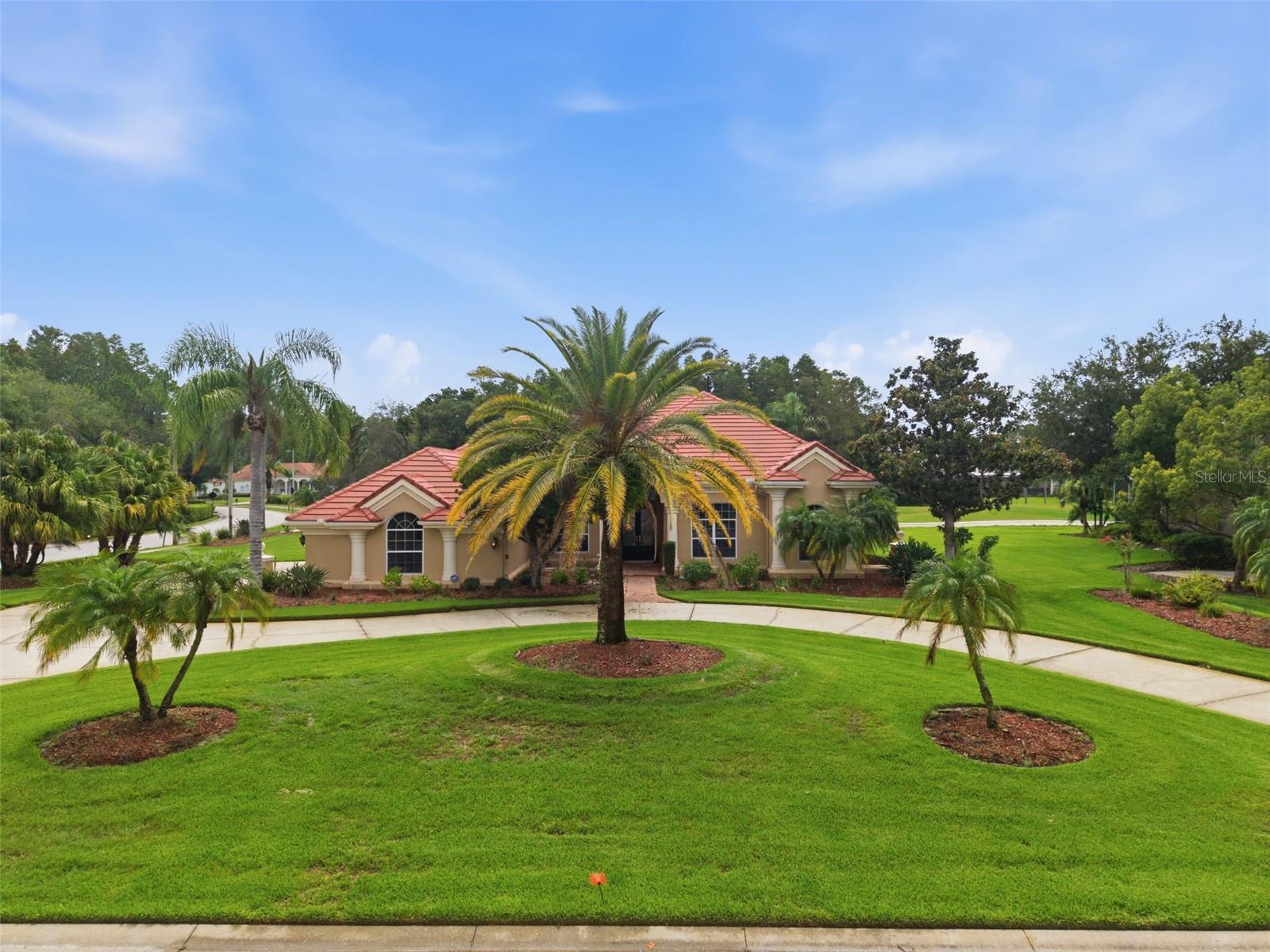 18655 Avenue Capri photo 1