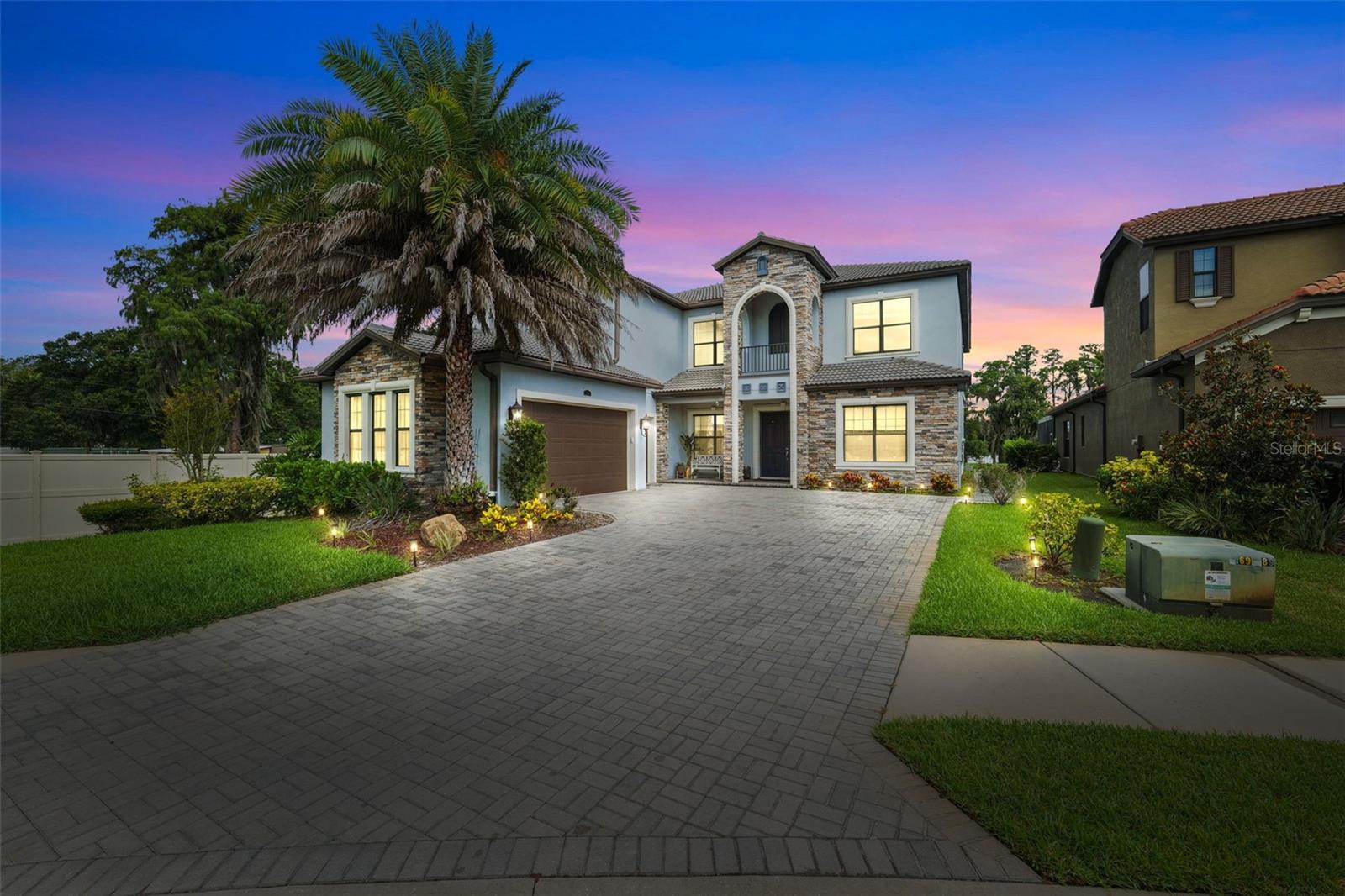 5167 Lakecastle Dr photo 1