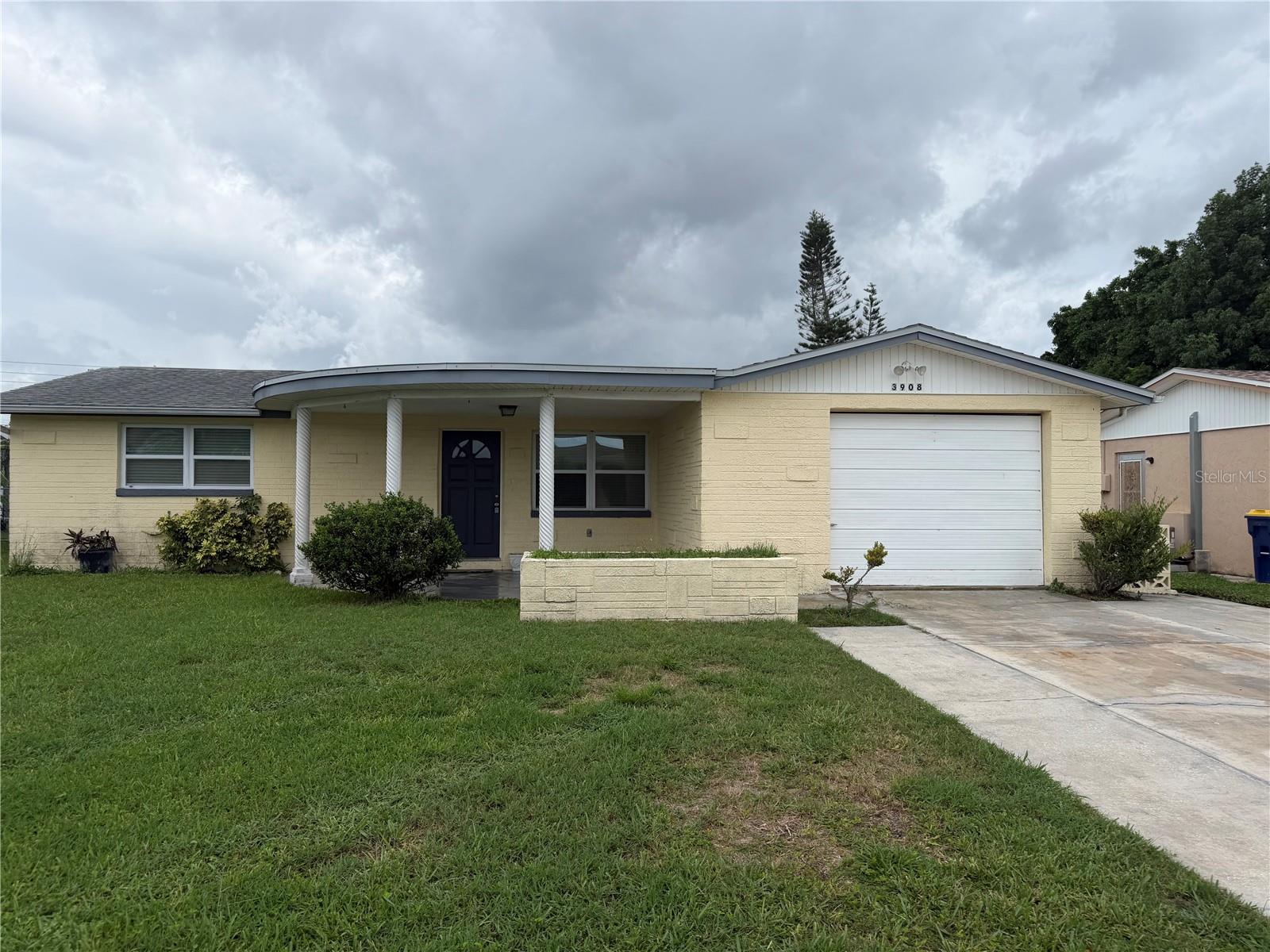 3908 Baden Dr