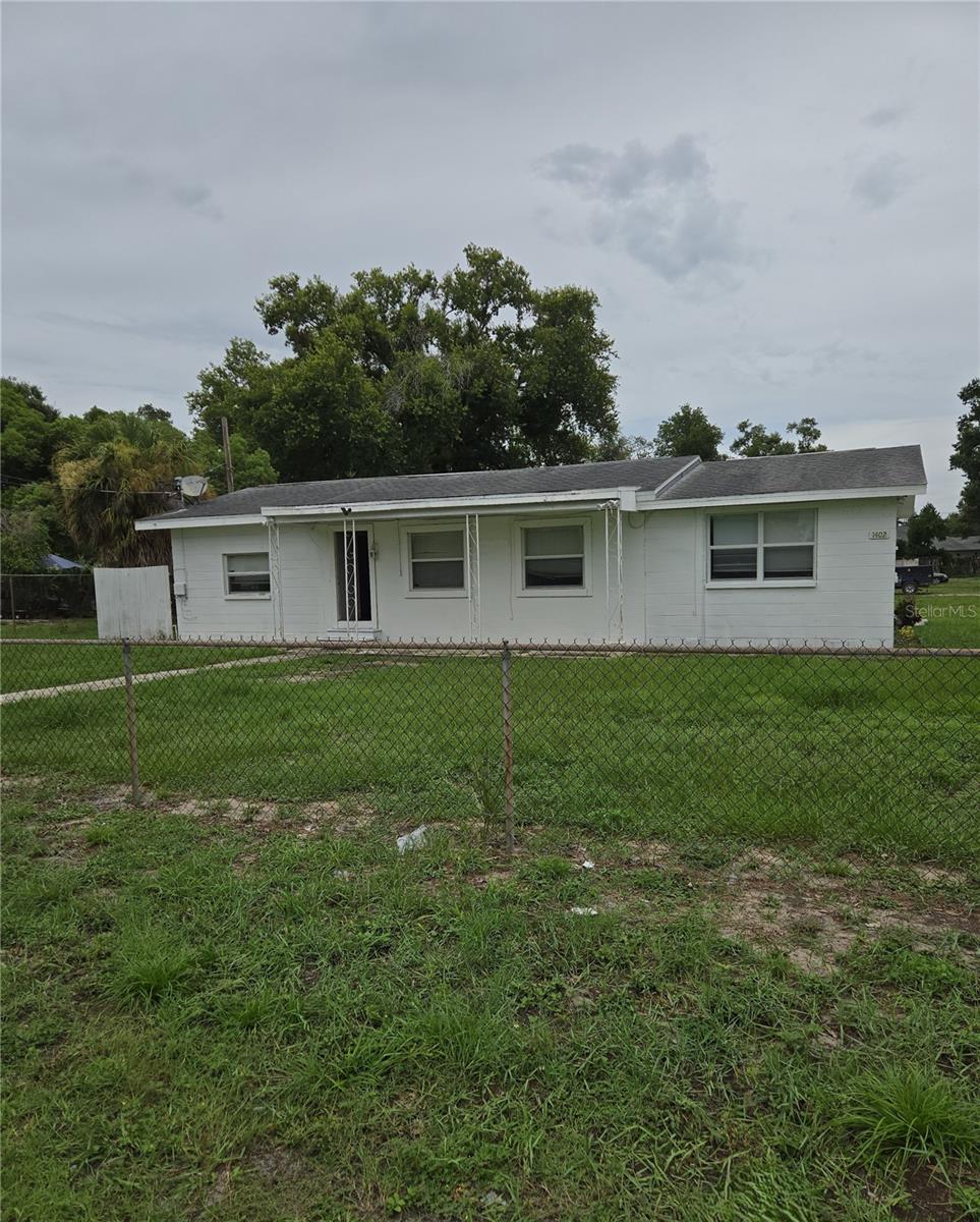 1402 Maluhia Dr photo 1