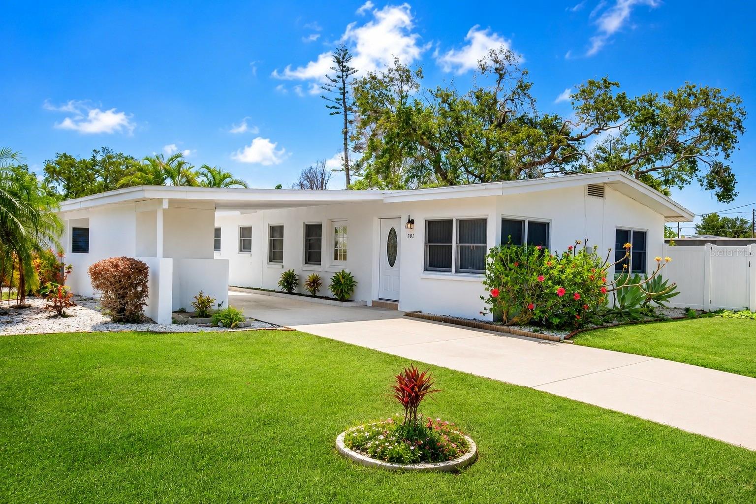 301 41st Ave photo 1