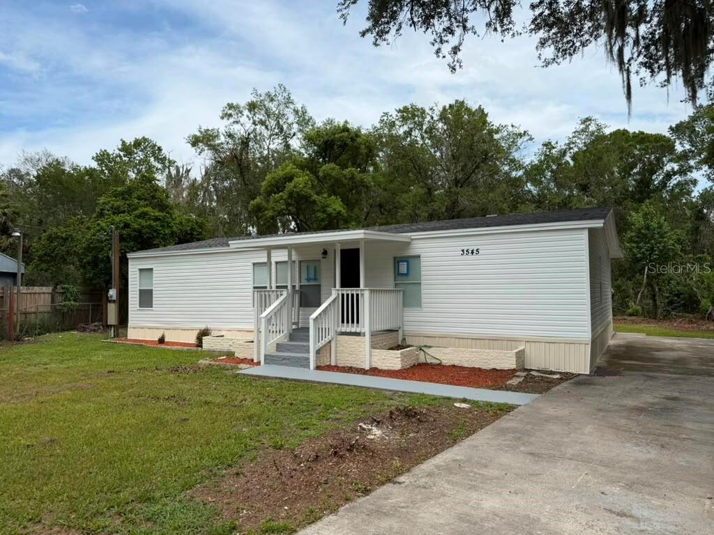 3545 Shady Brooke CT