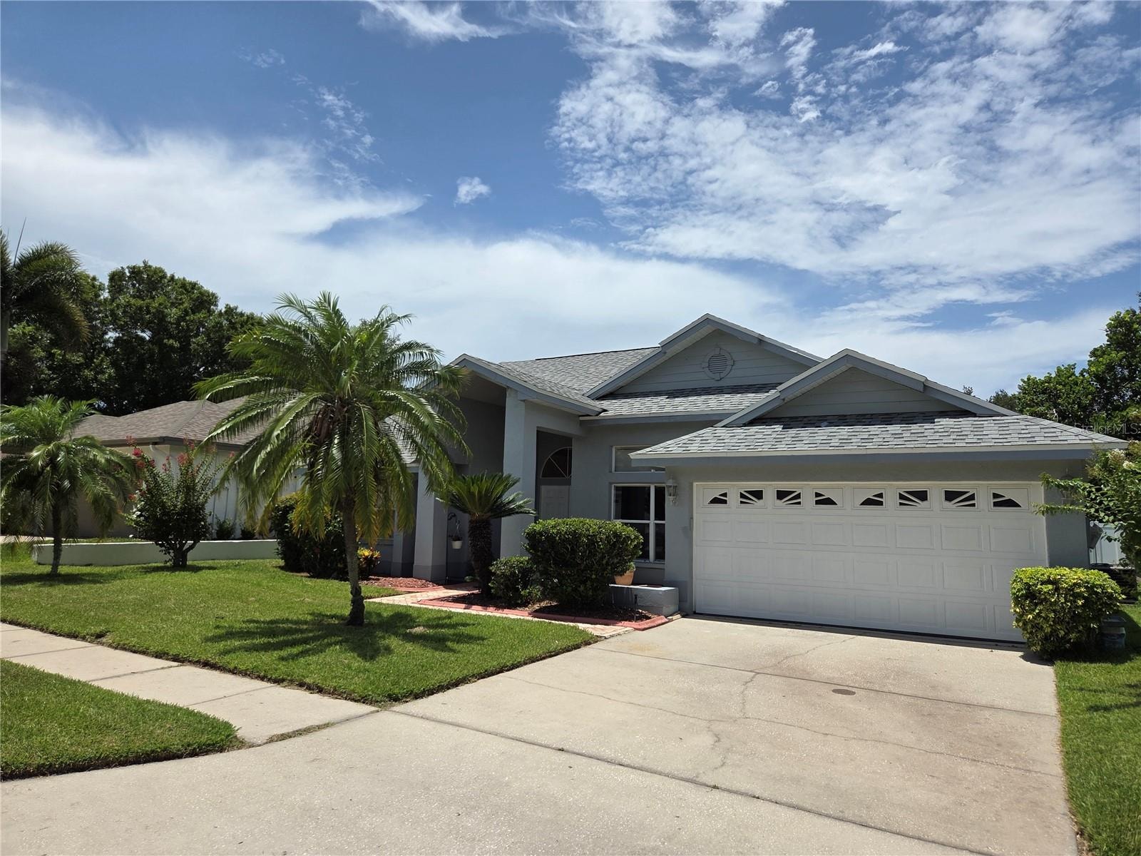 770 Wildflower Dr photo 1