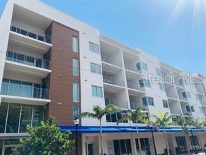 1338 4th St #411 photo 1