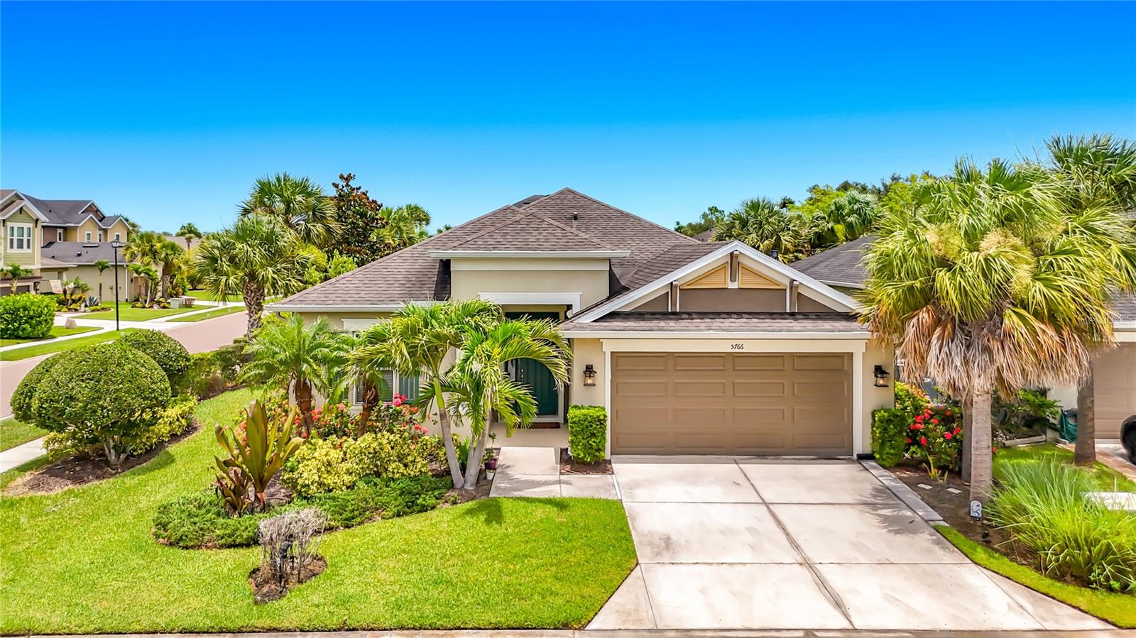 5766 Maypop Cir photo 1