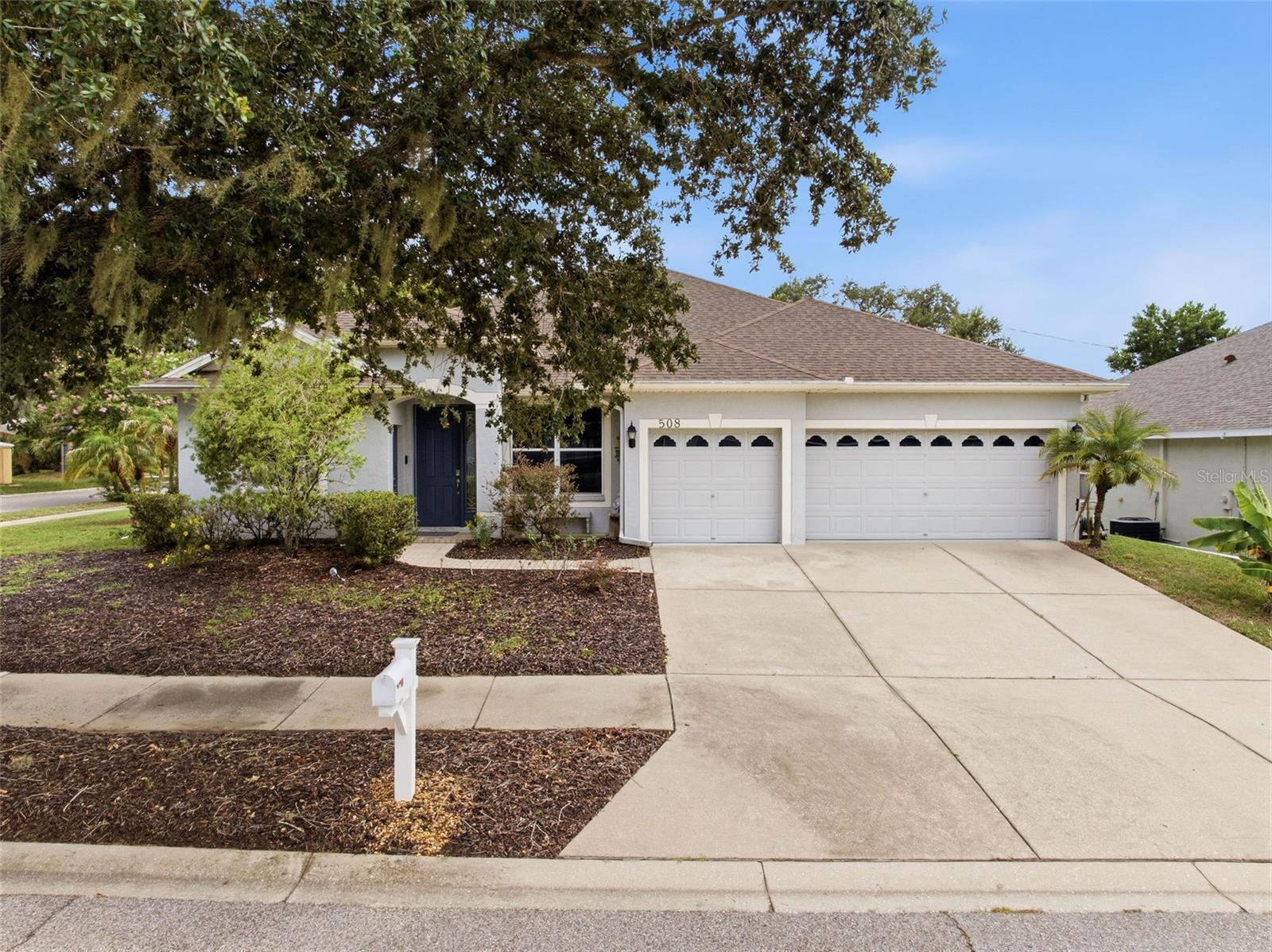 508 Debra Dr photo 1
