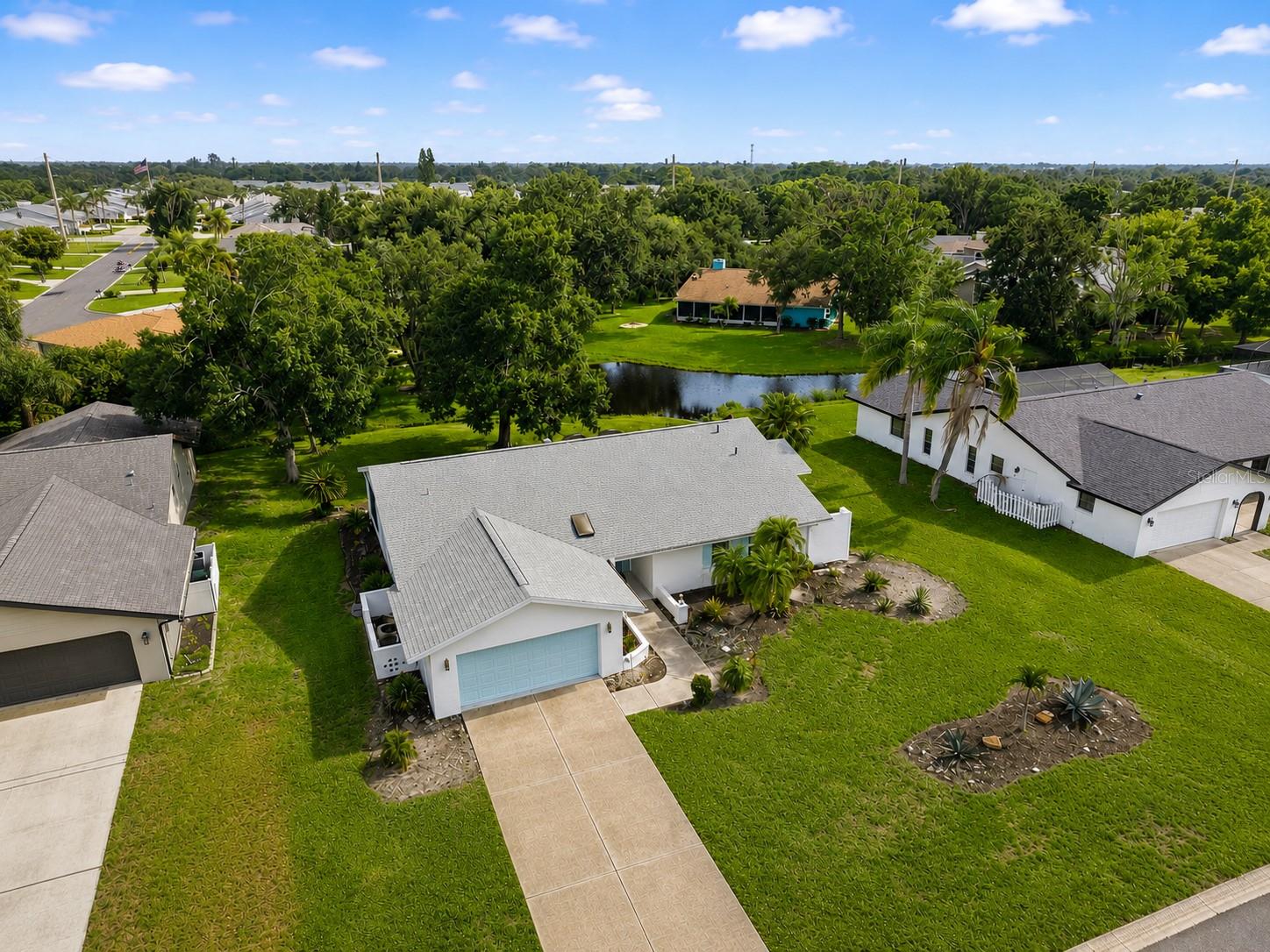 5438 Dominica Cir photo 1