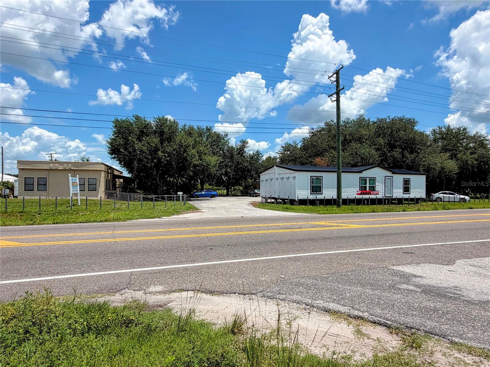 2290 E 92 Hwy photo 1