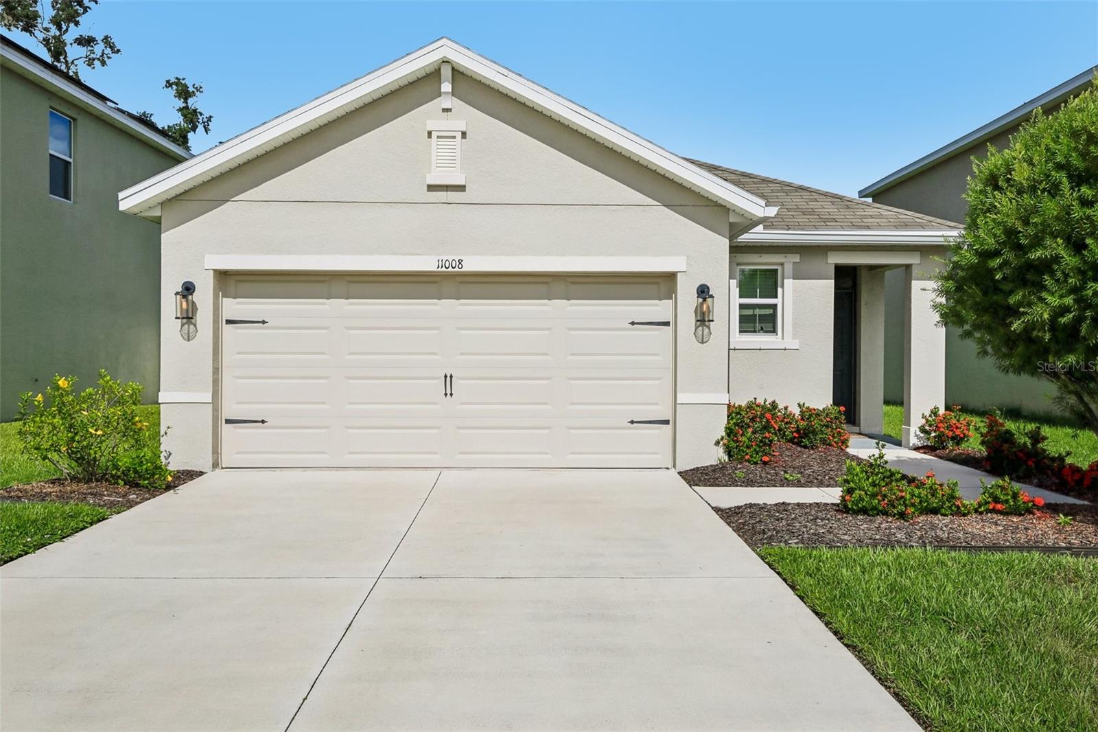 11008 Leland Groves Dr photo 1