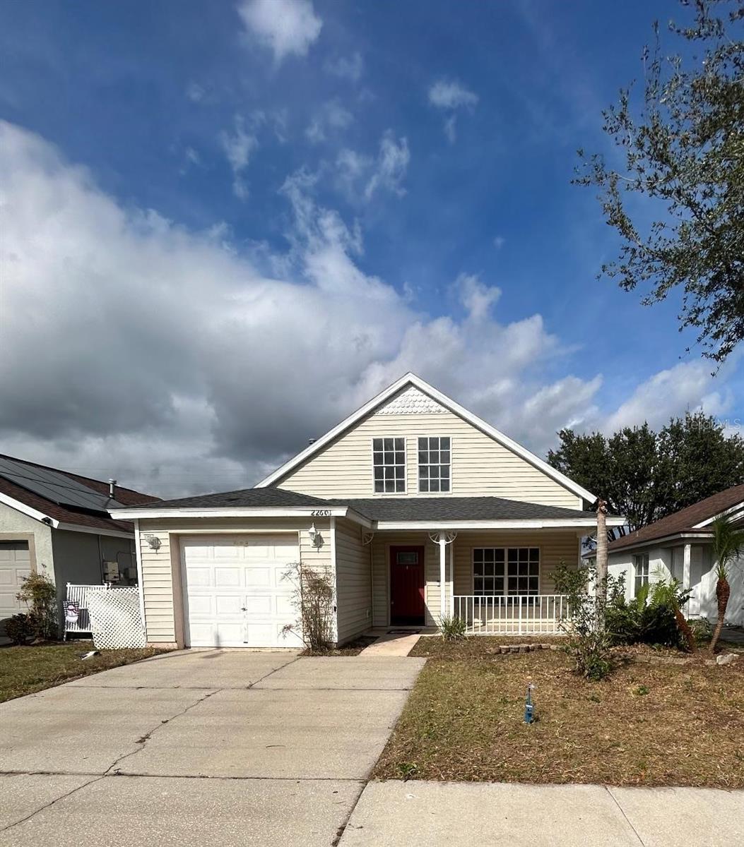 22601 Saint Thomas Cir photo 1