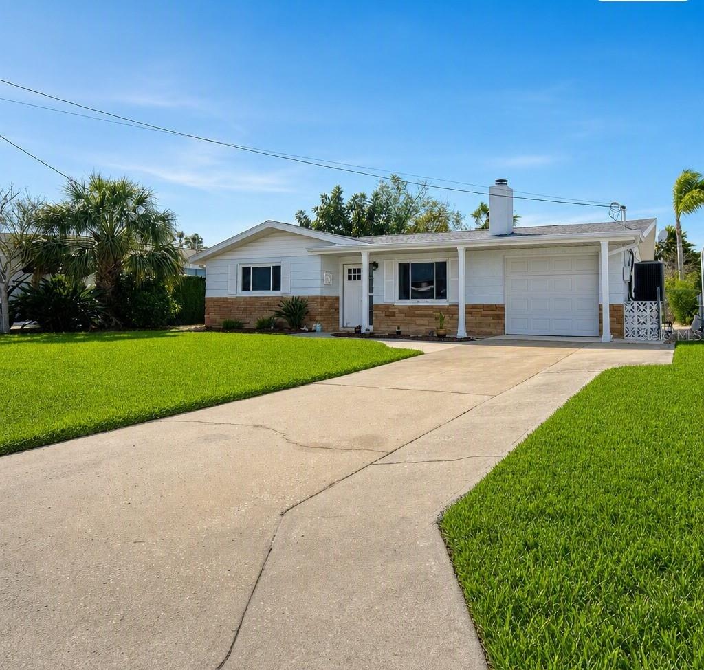 13525 Maria Dr photo 1