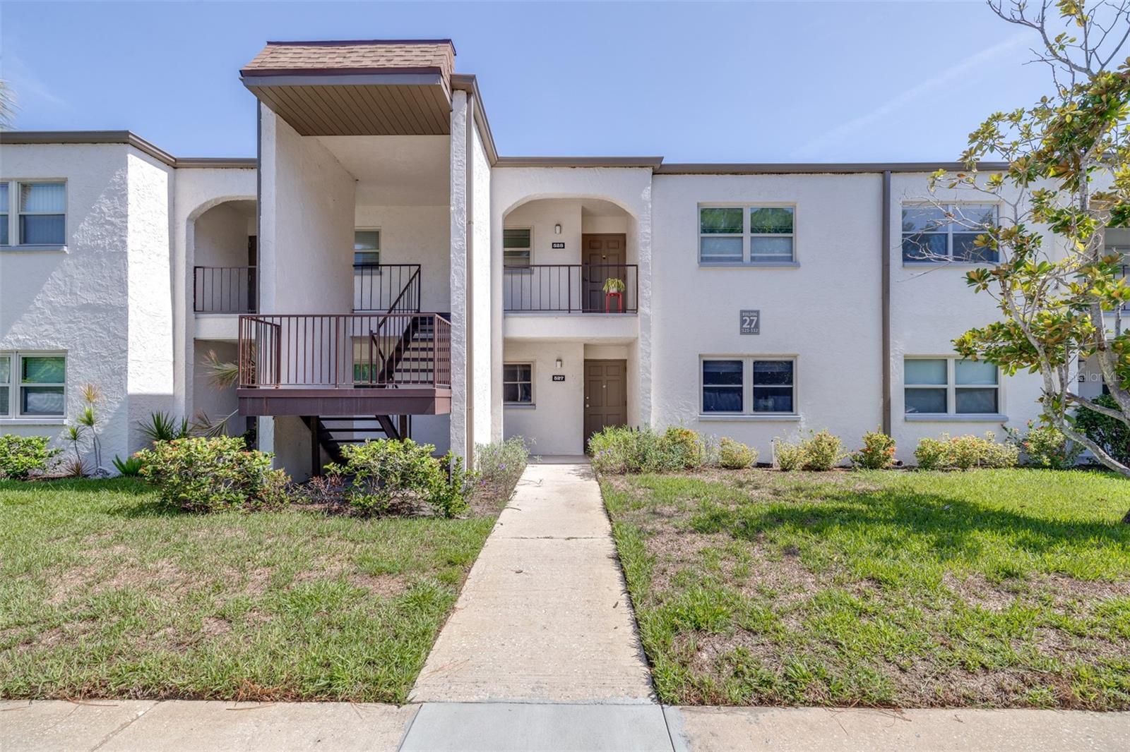 7701 Starkey Rd #528 photo 1