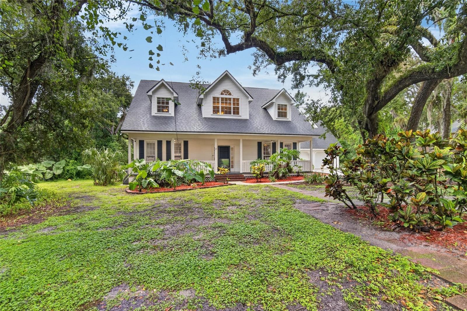 1701 Cottage Oaks CT photo 1