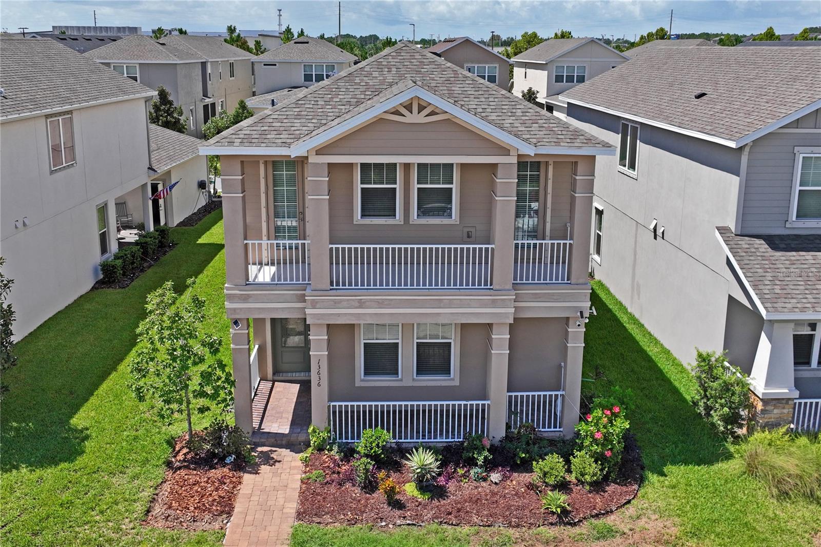 13636 Stevenson Ln photo 1