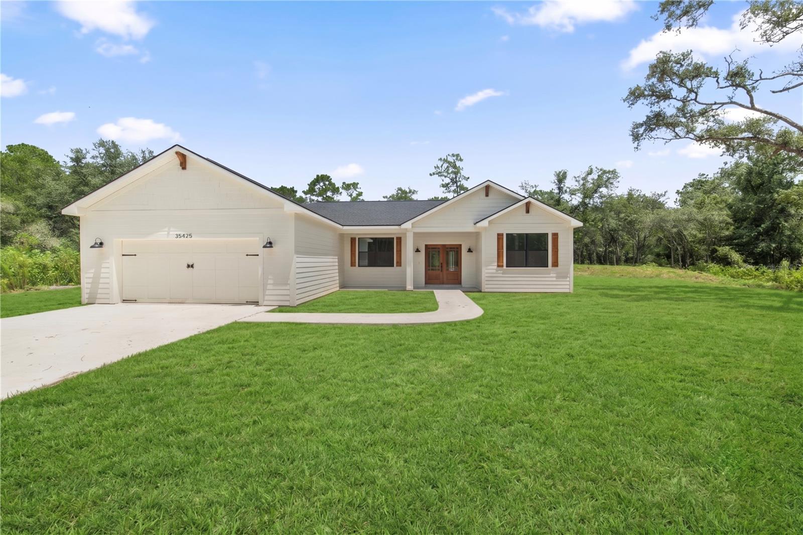 35425 Nutmeg Dr