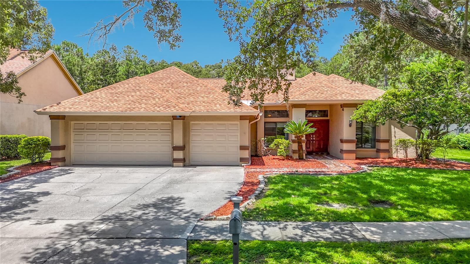 16040 Penwood Dr photo 1