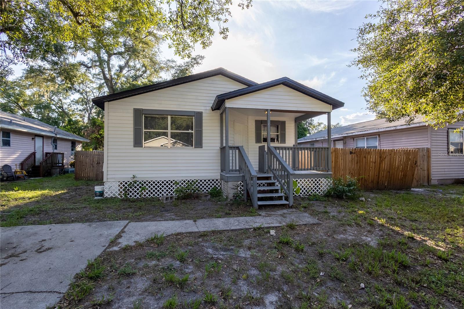 3110 Gordon CT photo 1