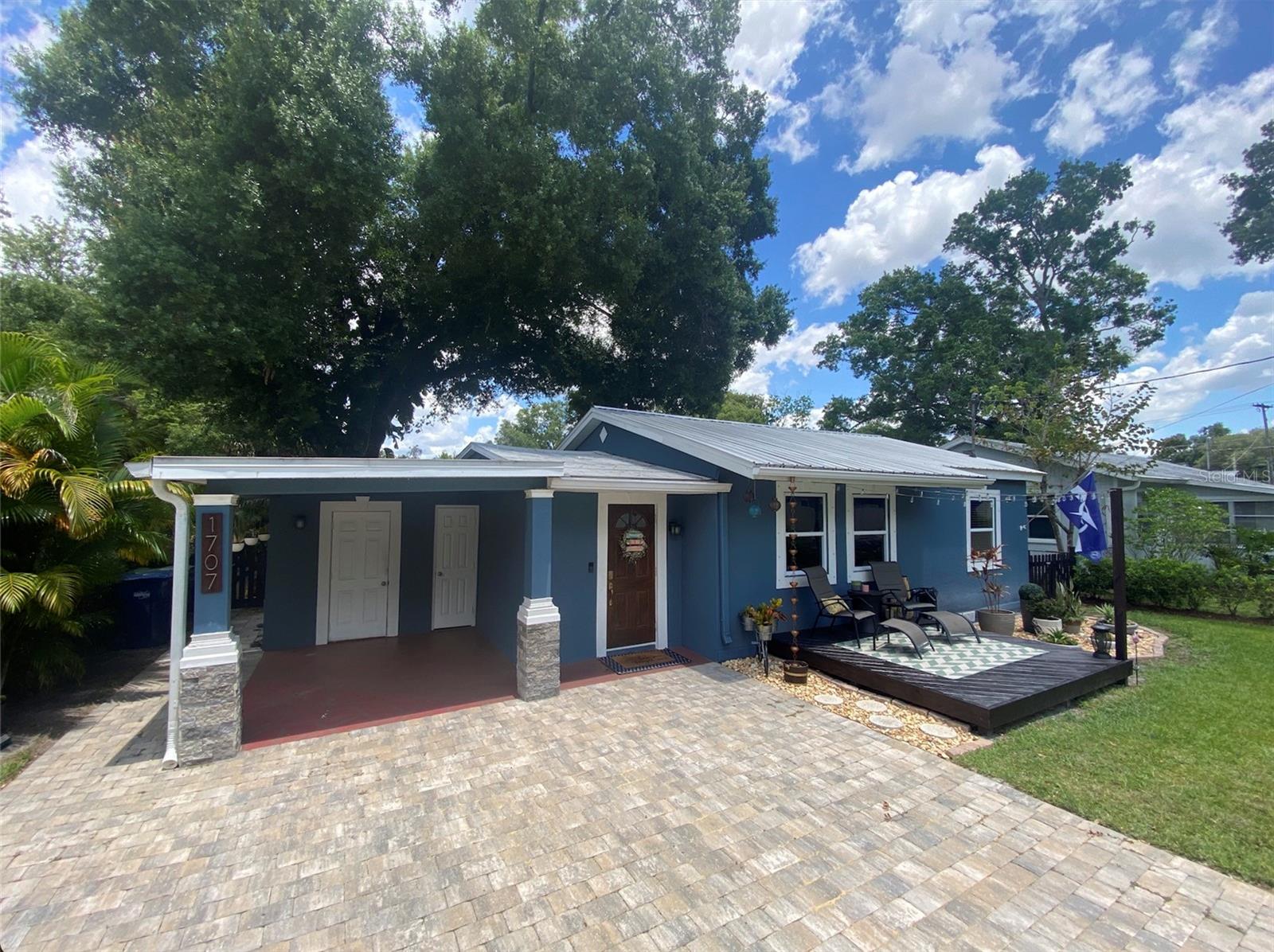 1707 W Comanche Ave photo 1