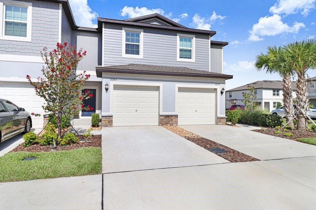 10263 Trumpet Honetsuckle Way