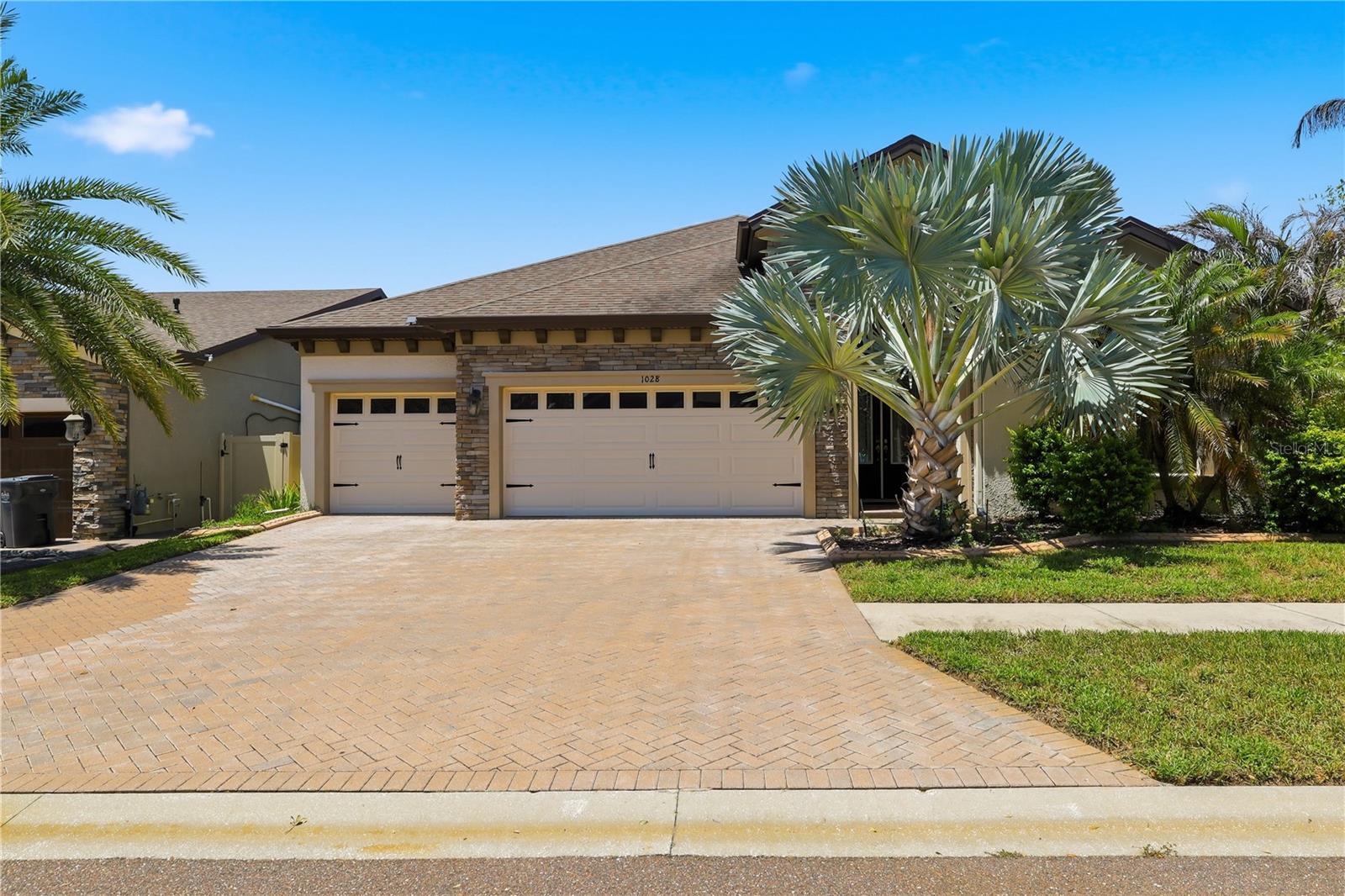 1028 Coretto Ave photo 1
