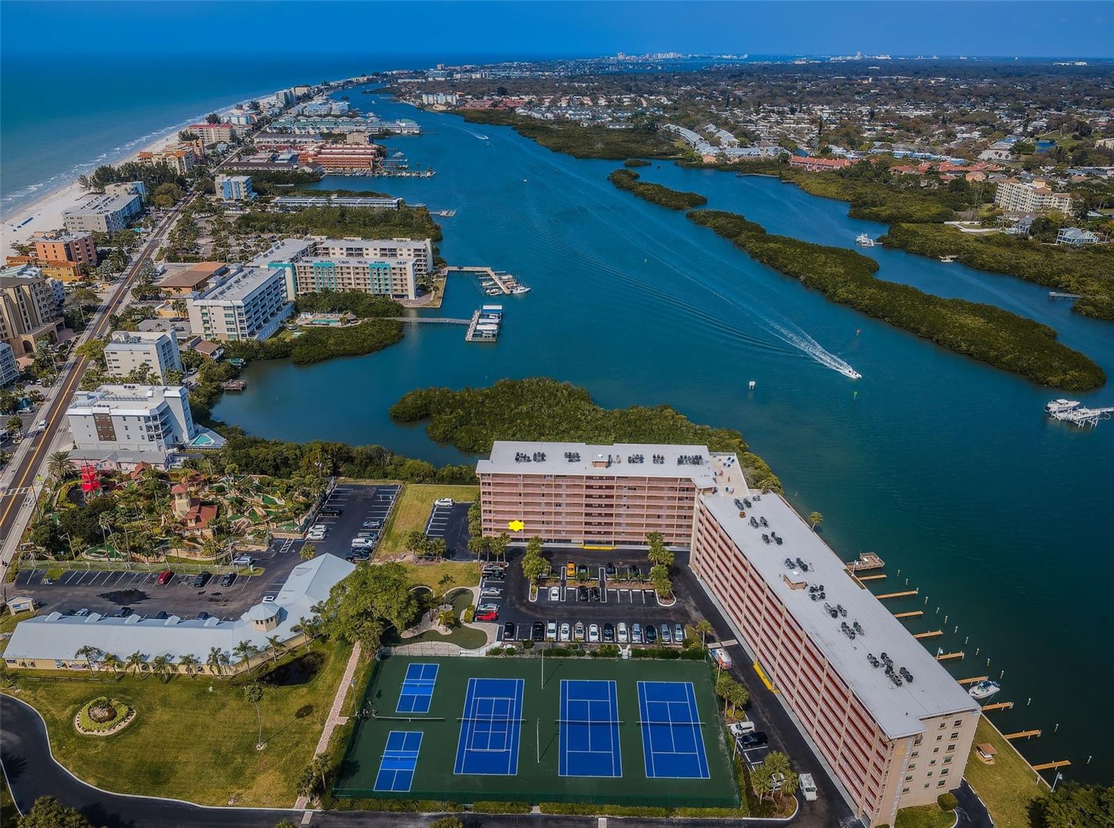 19451 Gulf Blvd #301 photo 1