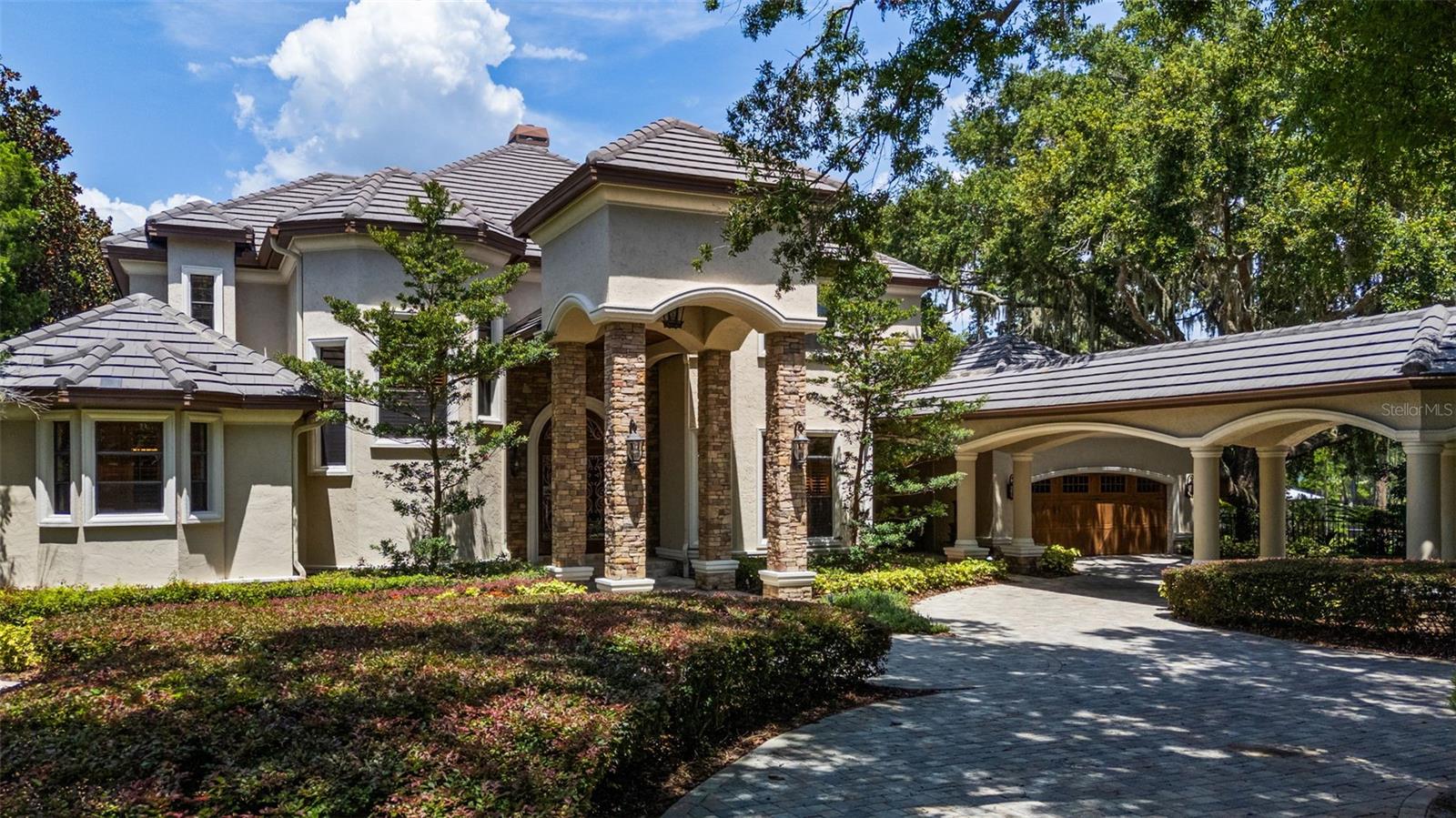 9902 Menander Wood CT