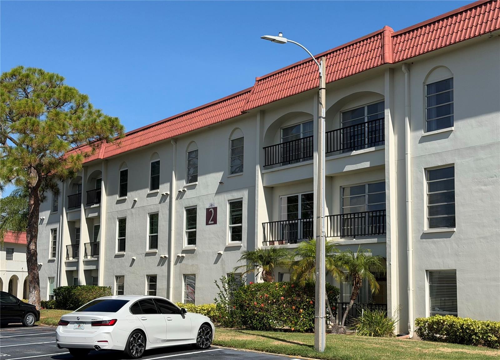 2700 Bayshore Blvd #2108