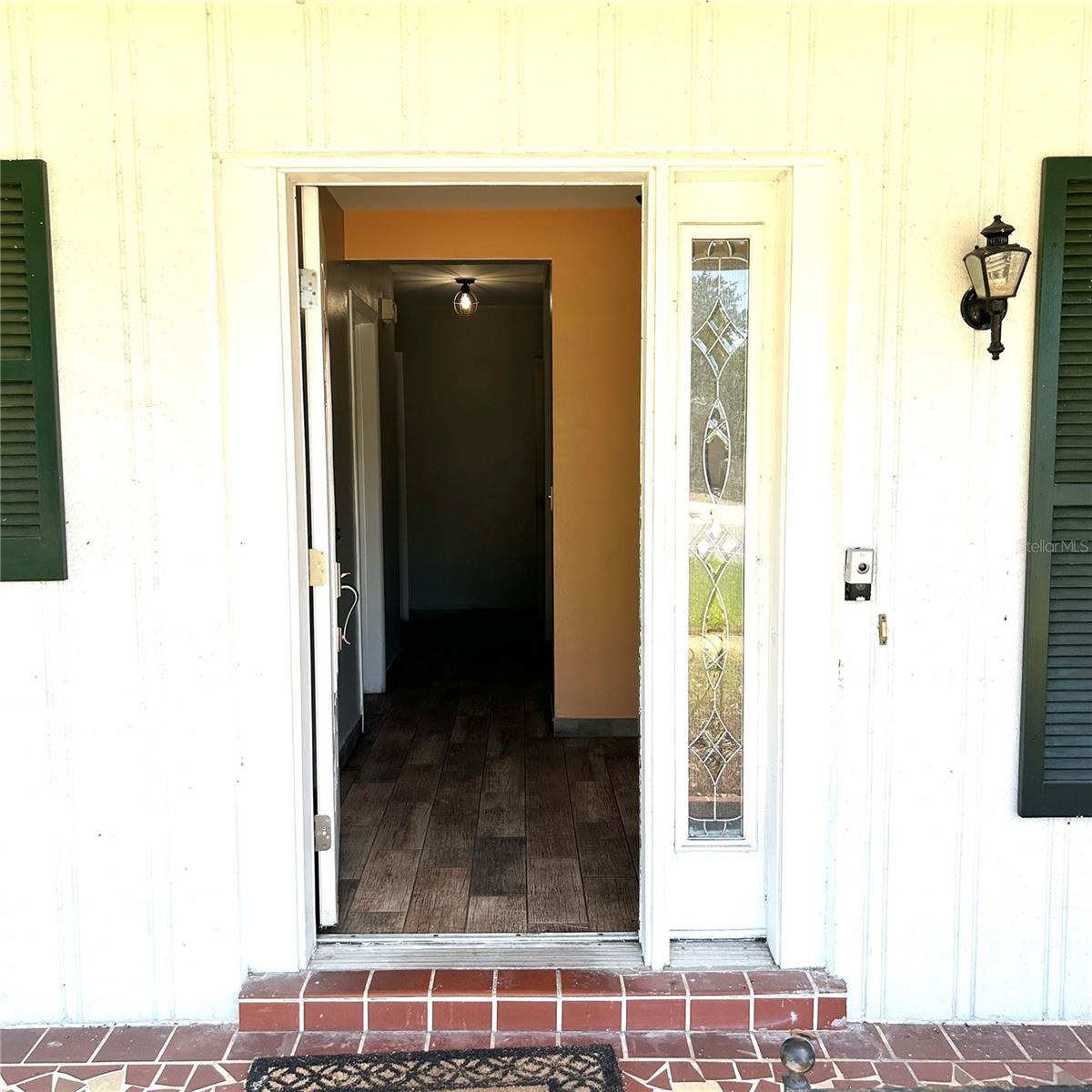 2152 Greenbriar Blvd