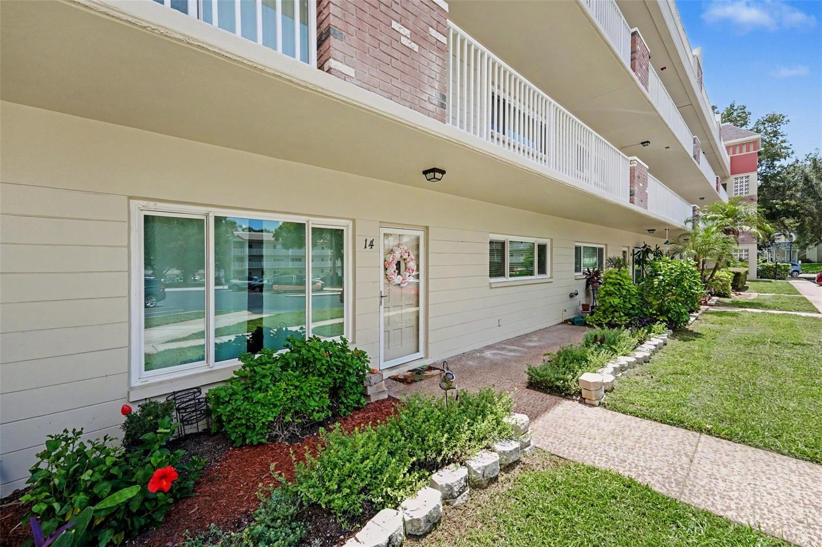 2262 Swedish Dr #14 photo 1