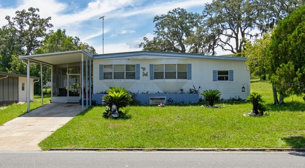 8759 Highpoint Blvd photo 1