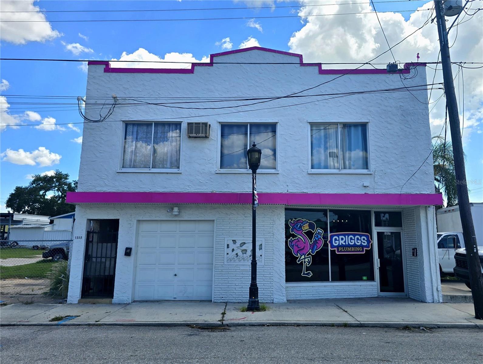 1315 12th Ave W