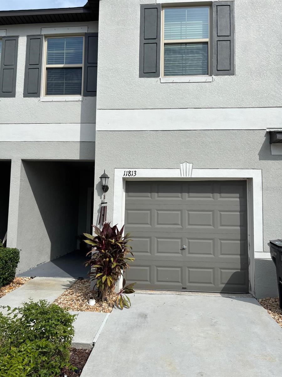 11813 Dumaine Valley Rd photo 1
