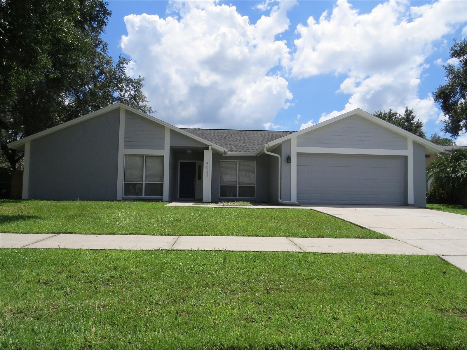 4023 Paddlewheel Dr photo 1