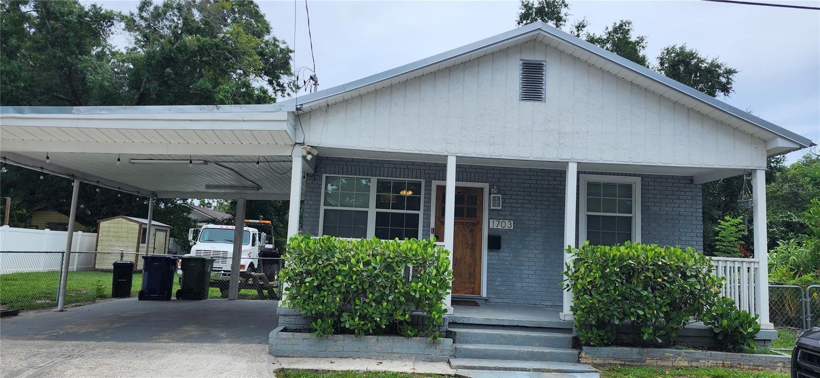 1703 E 29th Ave