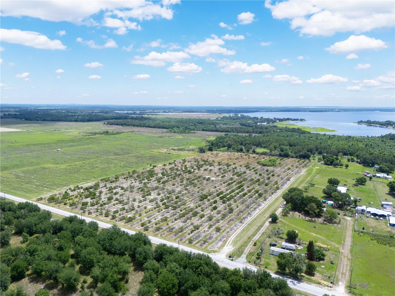 Lake Buffum Rd W