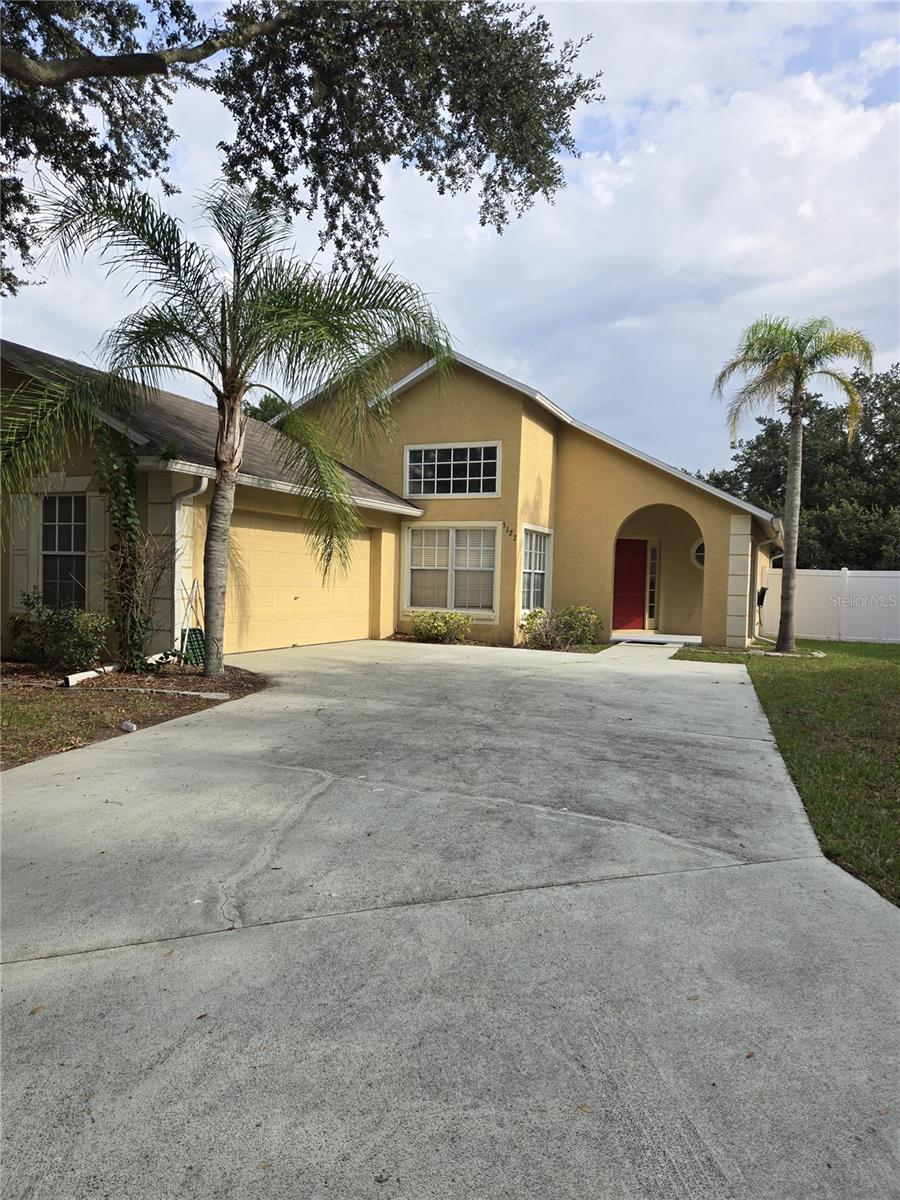 3127 Valley Vista Cir photo 1