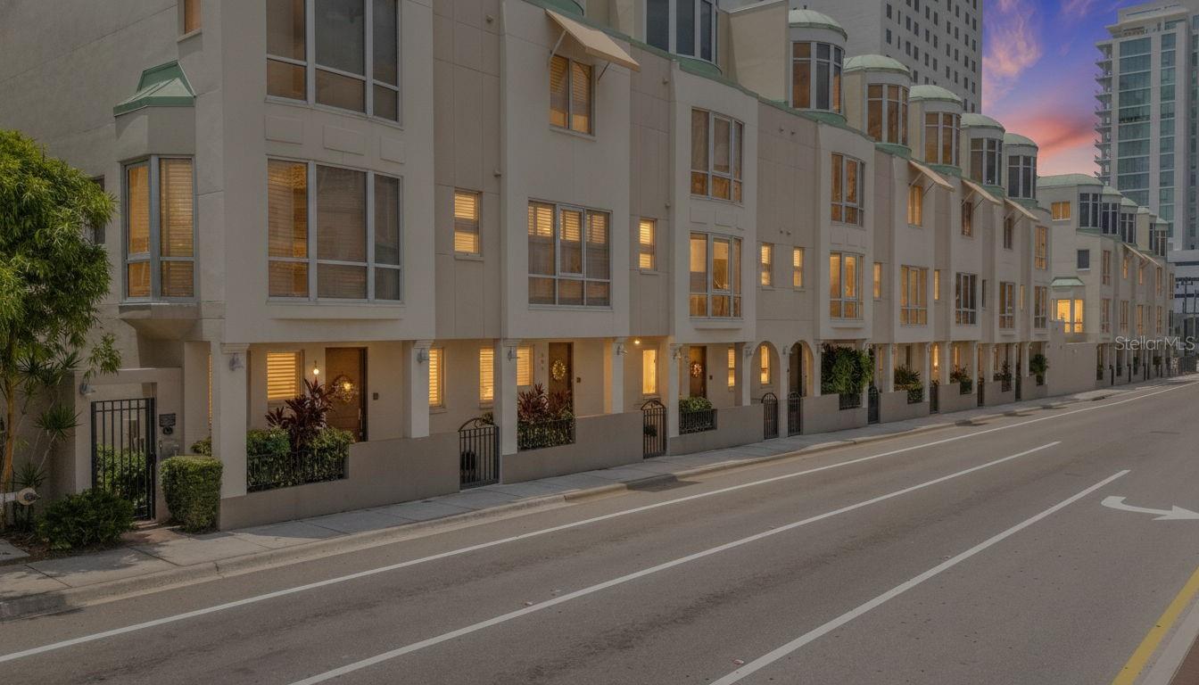 235 Cocoanut Ave #108B