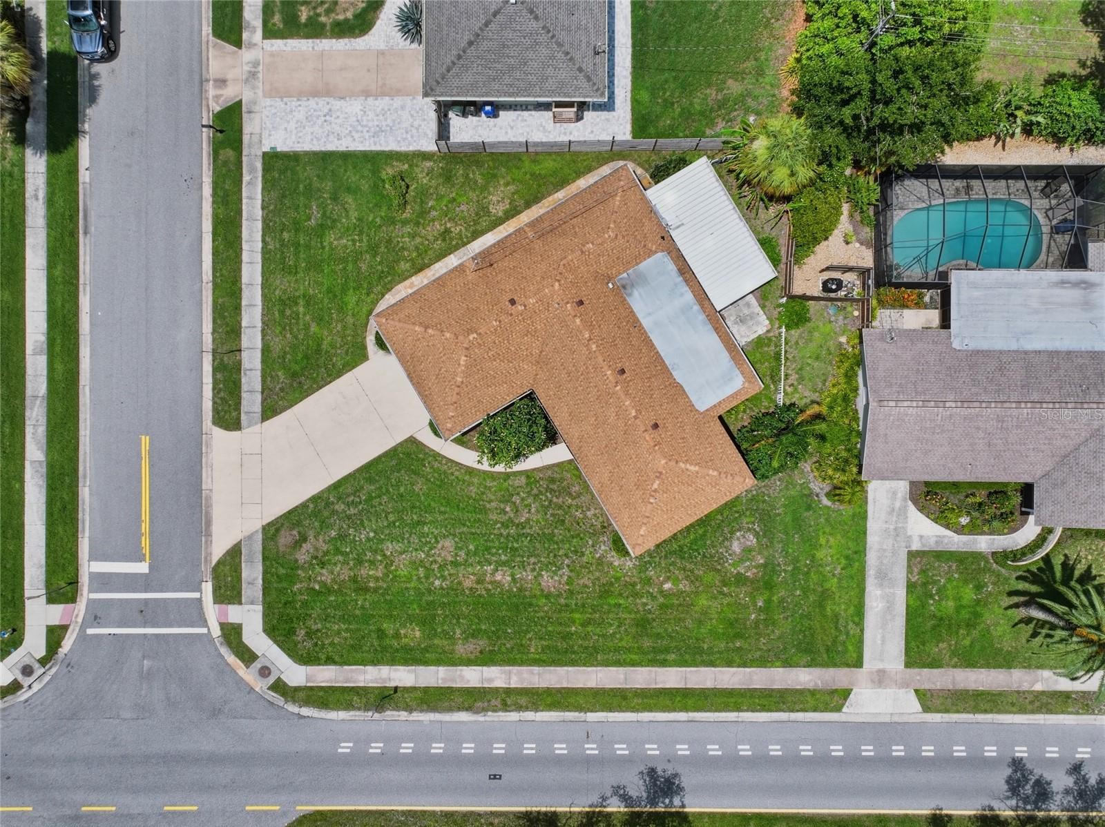 2711 Gulf Gate Dr