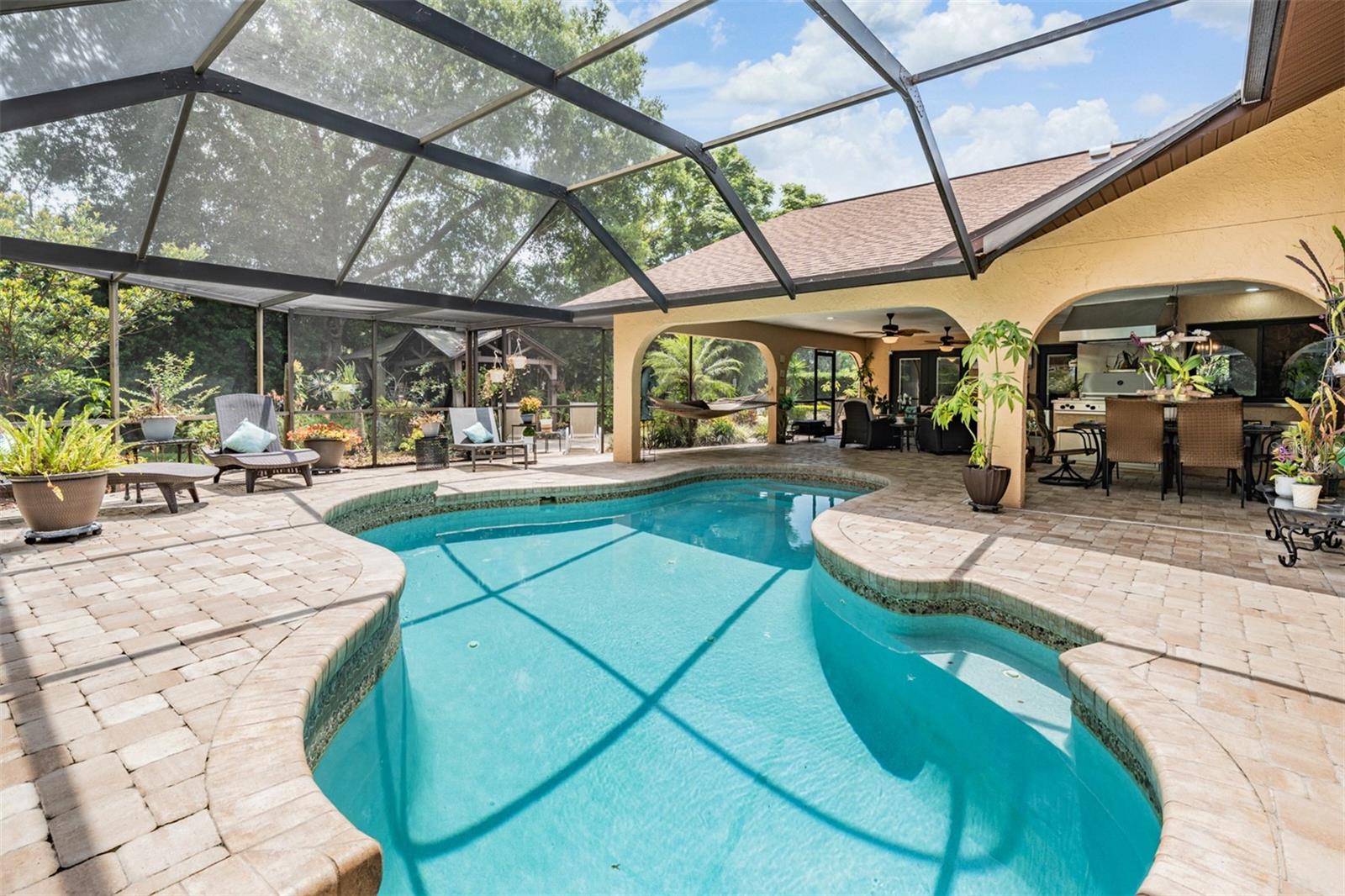 13203 Spindlewyck CV